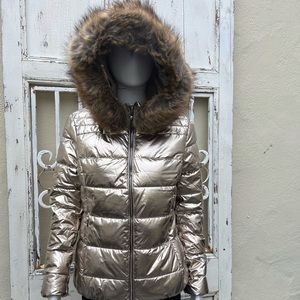 Giolshon Quilted jacket w/faux fur